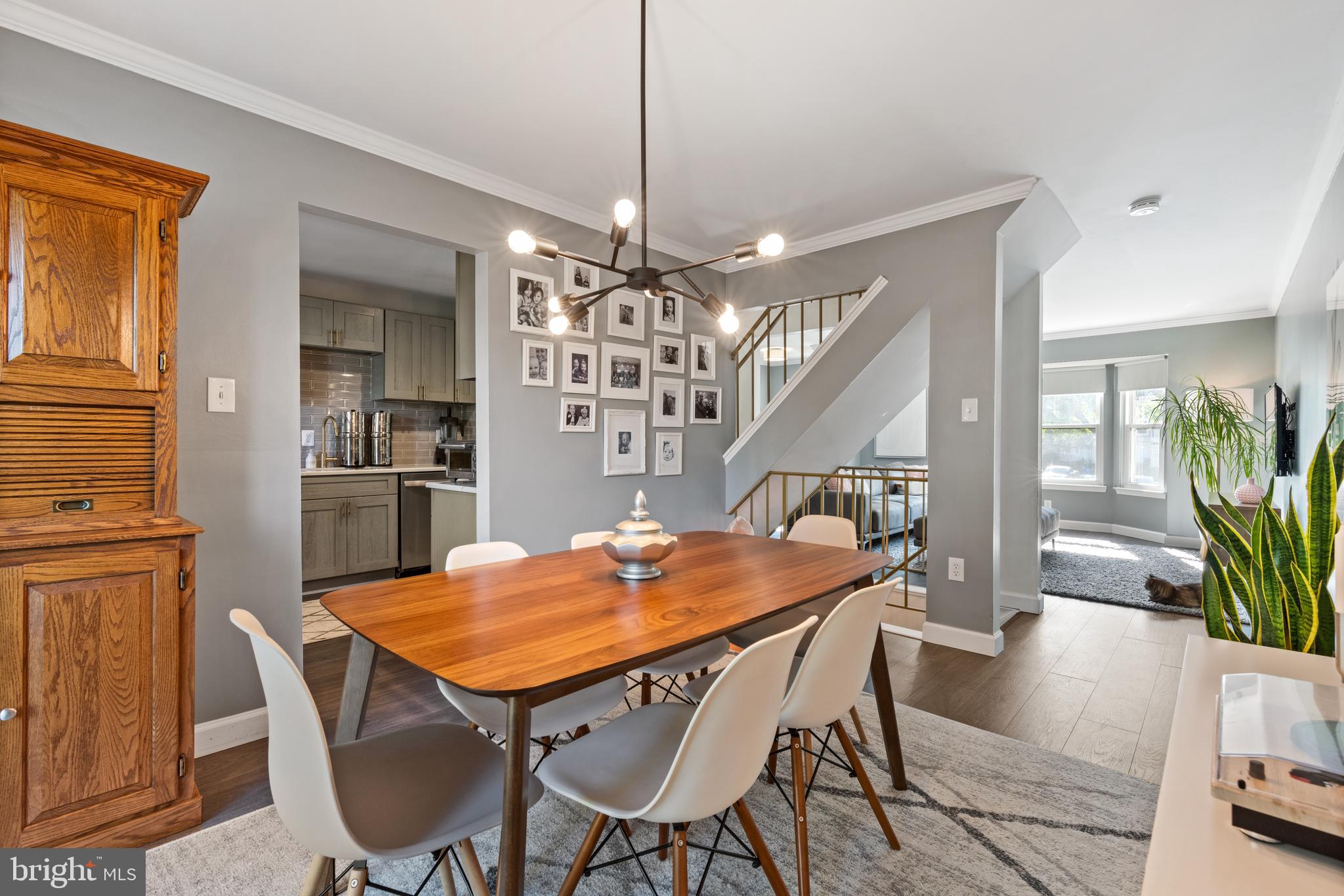 110 Aviary St
