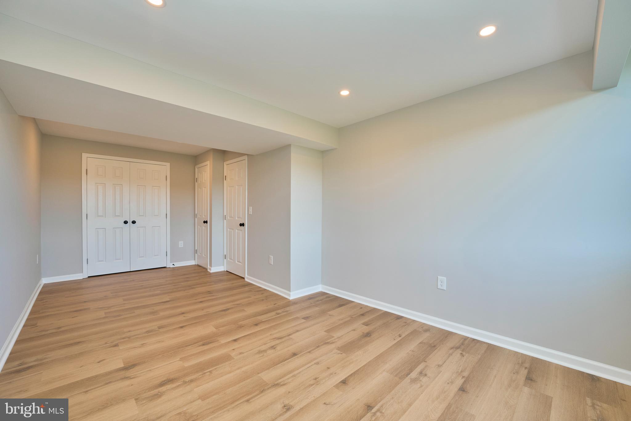 5635 MERRY OAKS RD