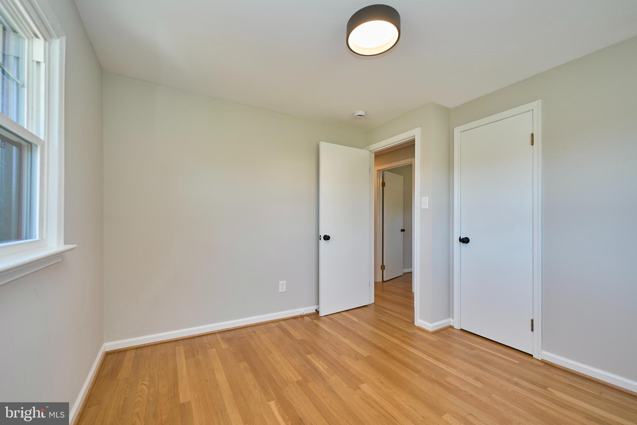 5635 MERRY OAKS RD