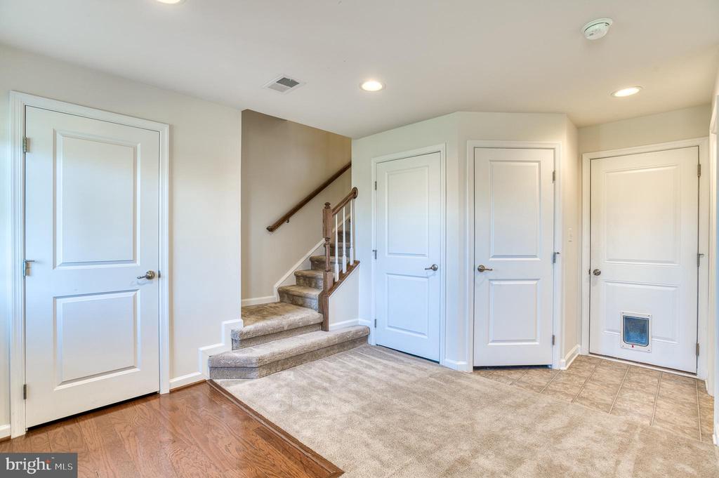 9024 RANDOLPH CIRCLE