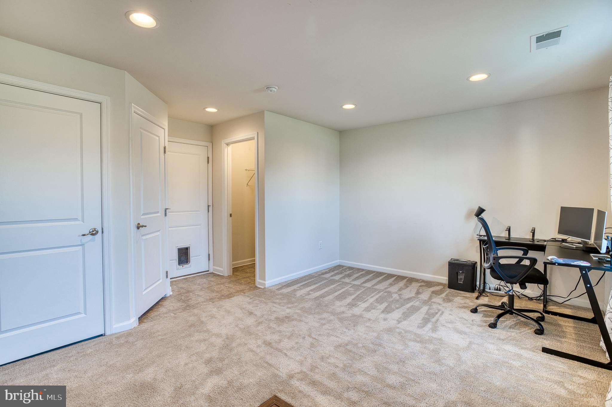9024 RANDOLPH CIRCLE