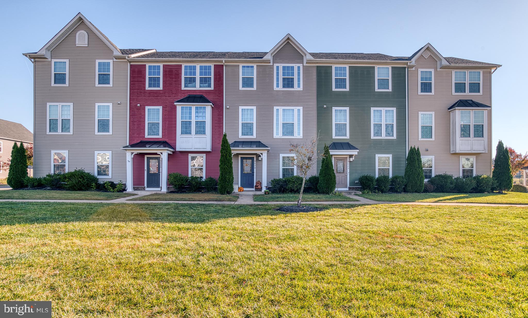 9024 RANDOLPH CIRCLE