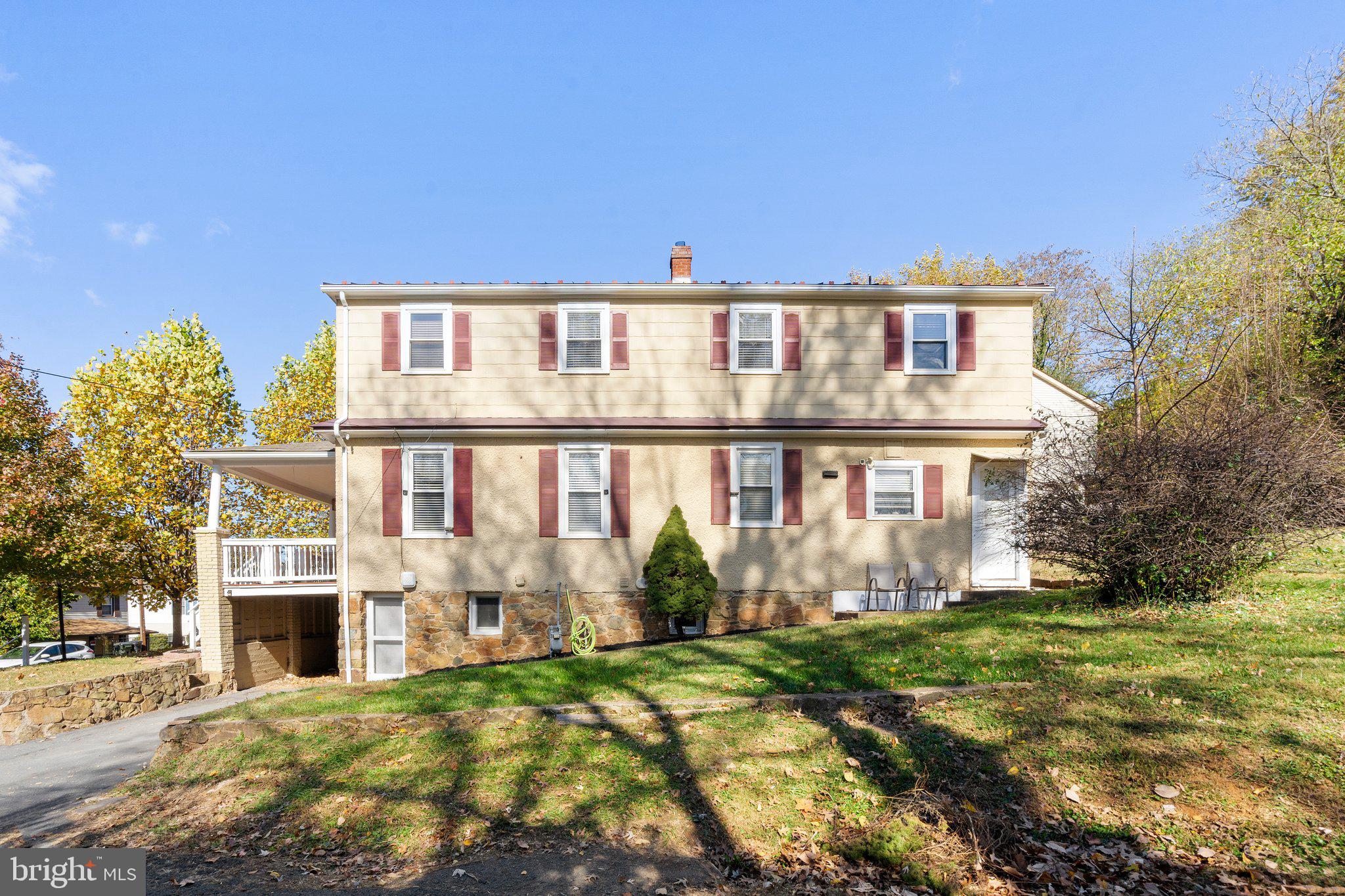 23 FAIRFAX STREET