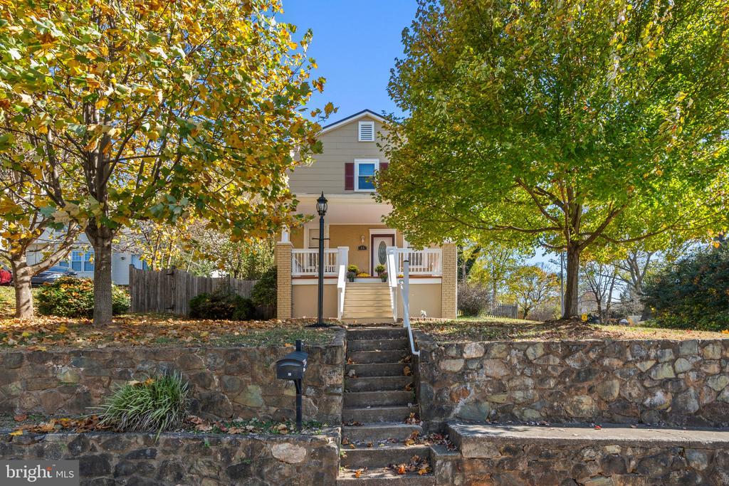 23 FAIRFAX STREET