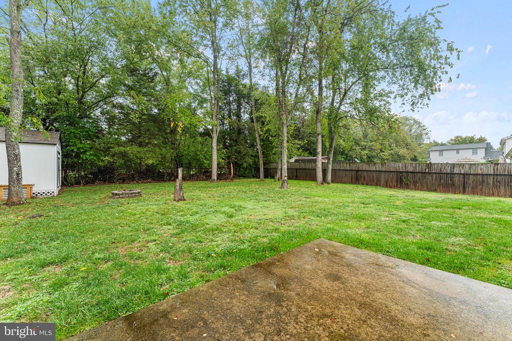 11700 FLAG ROCK DRIVE