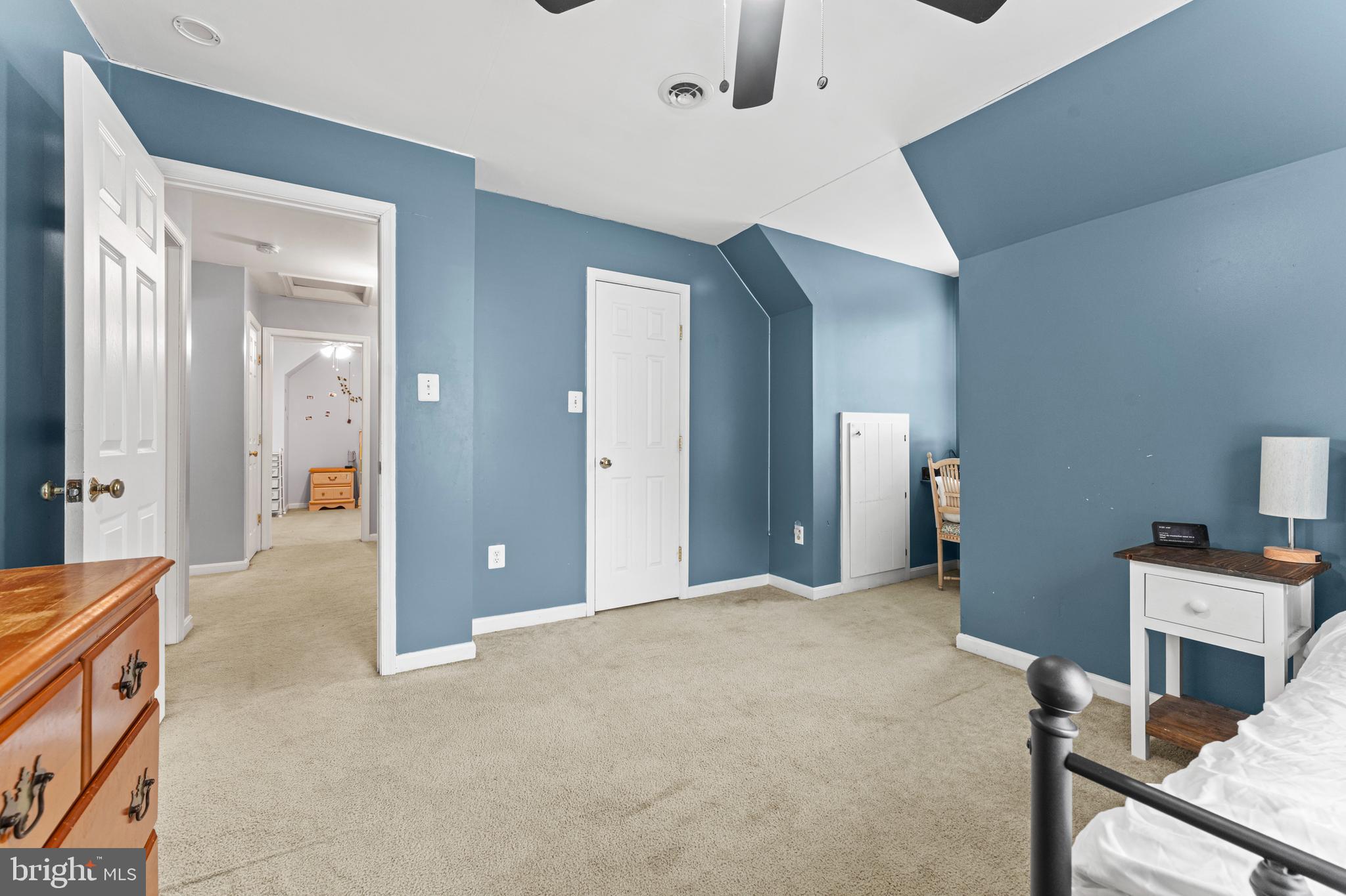 11700 FLAG ROCK DRIVE