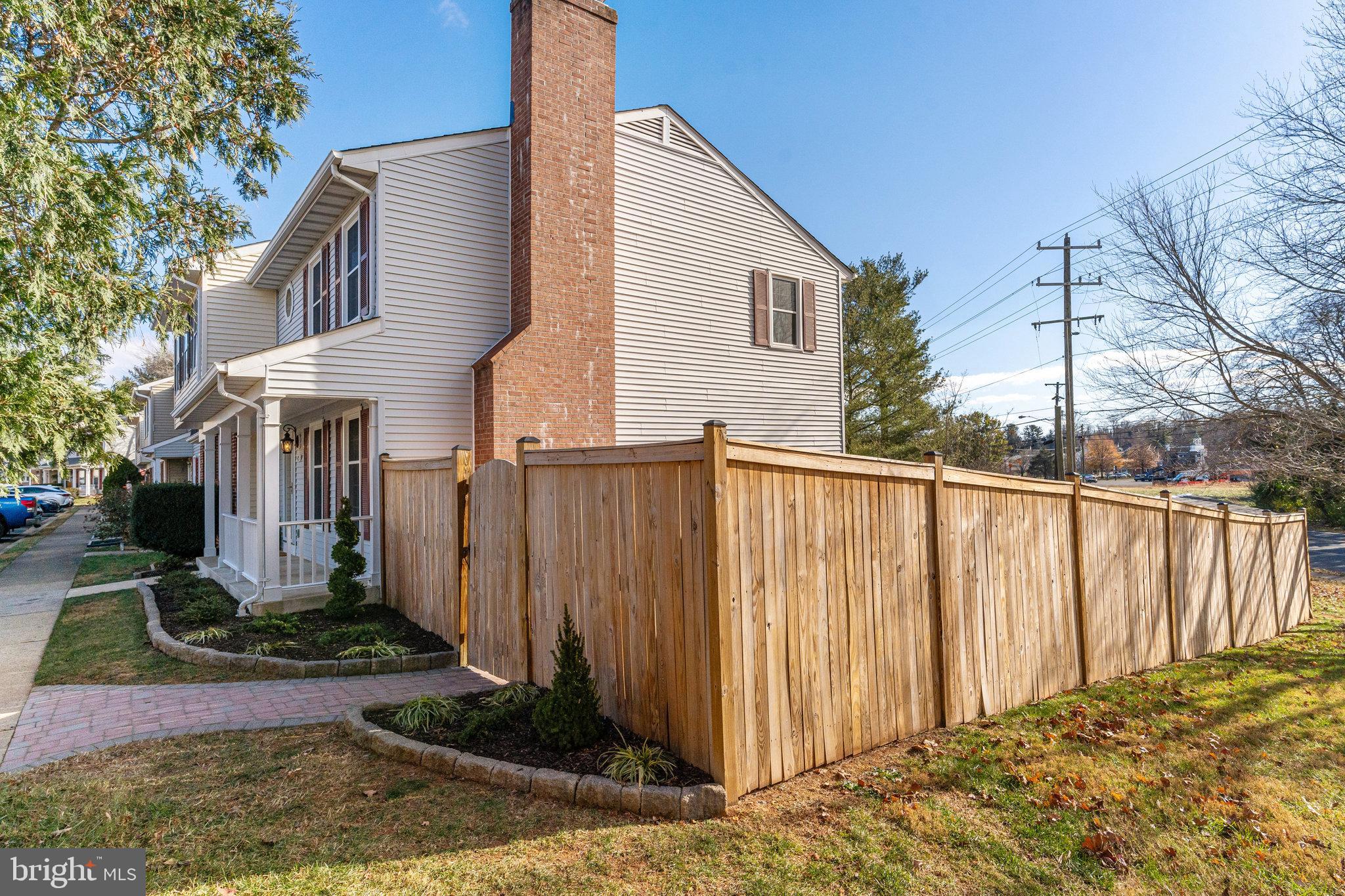 415 DENNING COURT