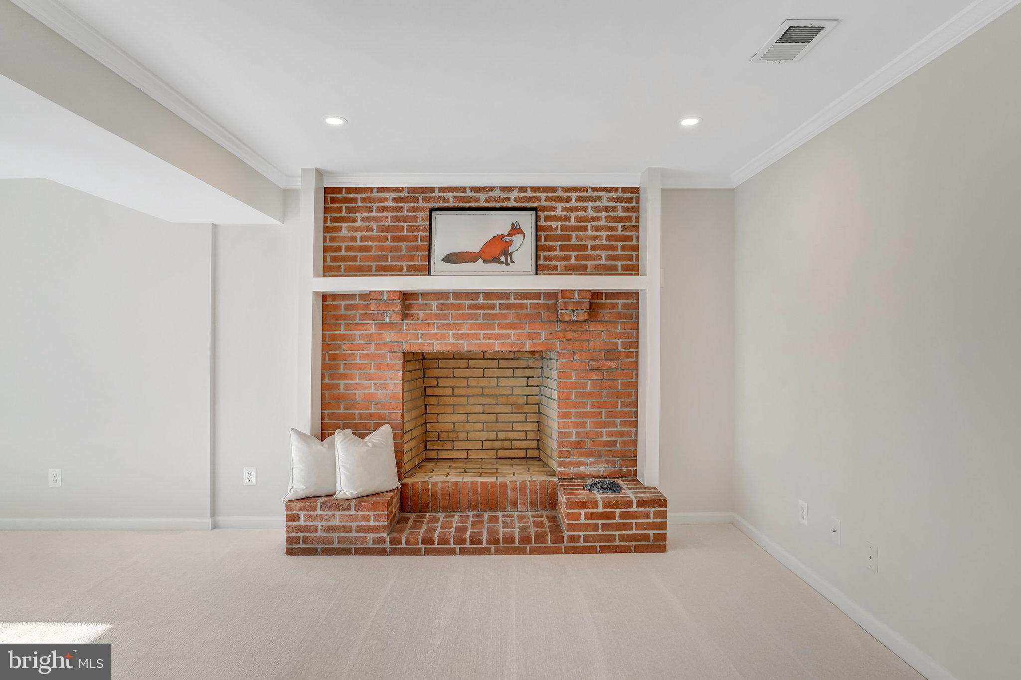 415 DENNING COURT