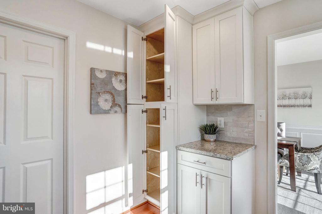 415 DENNING COURT