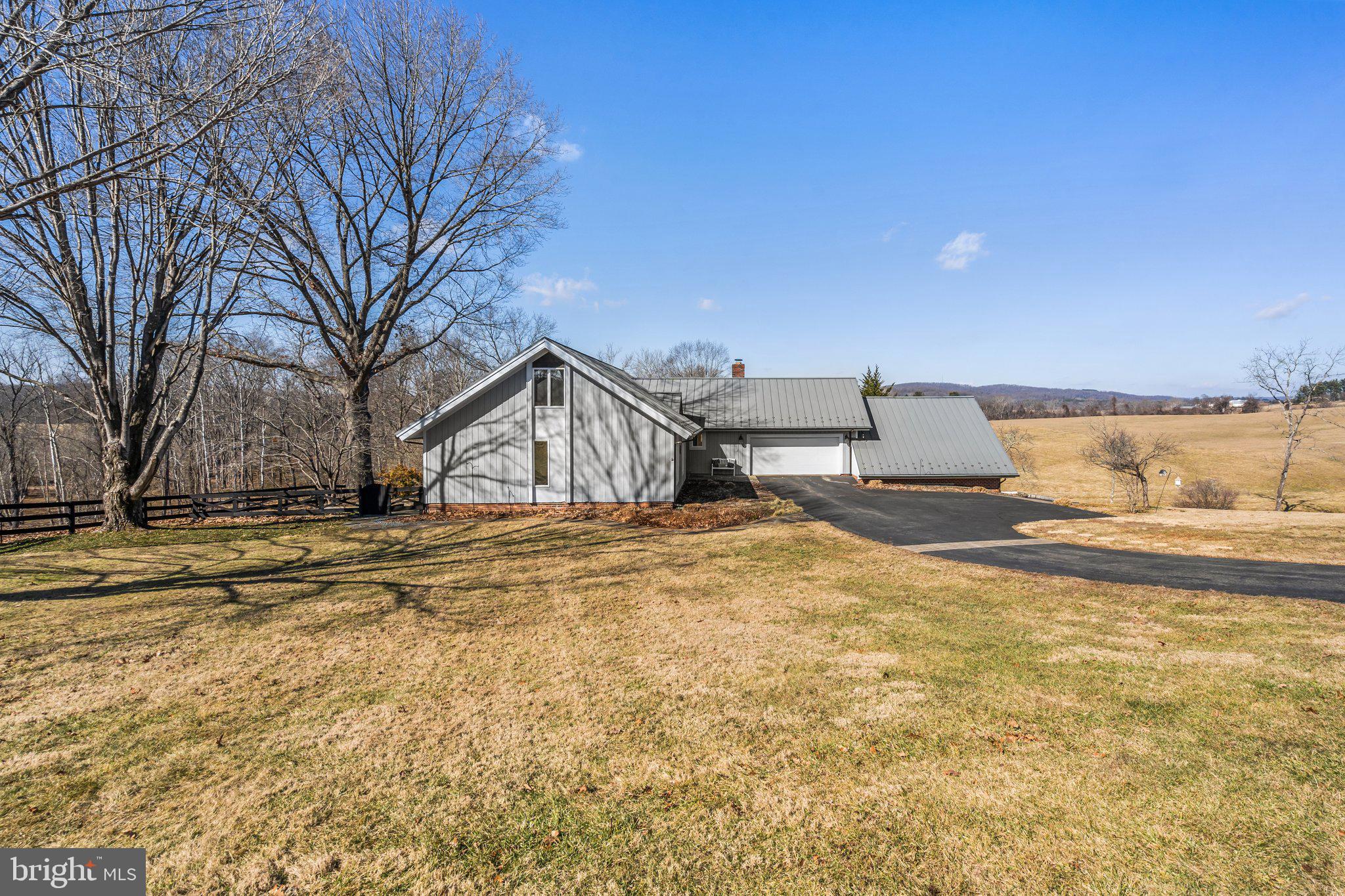 7507 LEIGH ROAD