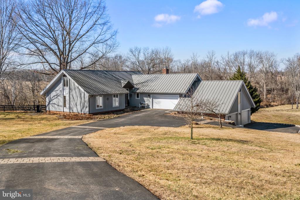 7507 LEIGH ROAD