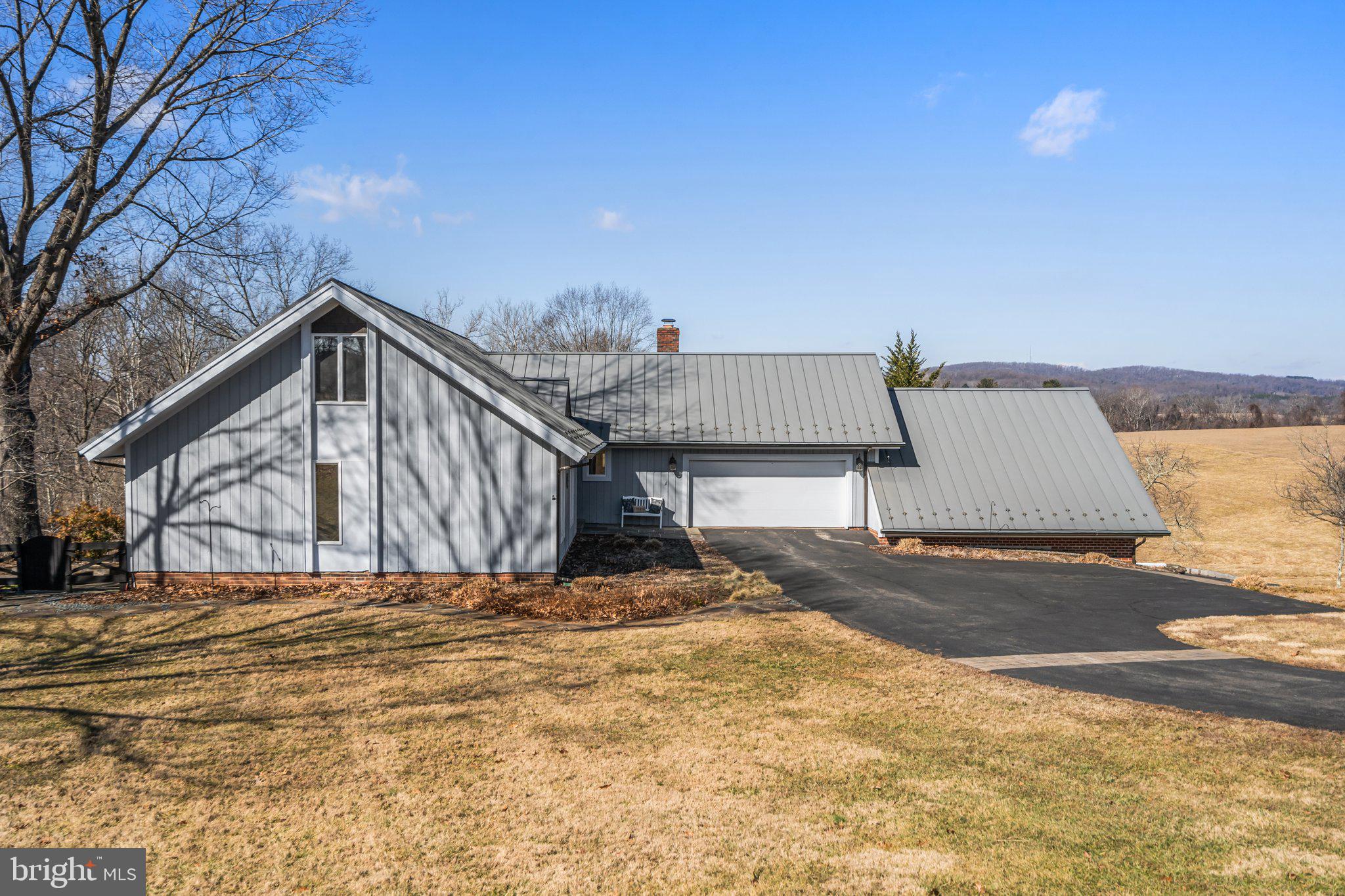 7507 LEIGH ROAD