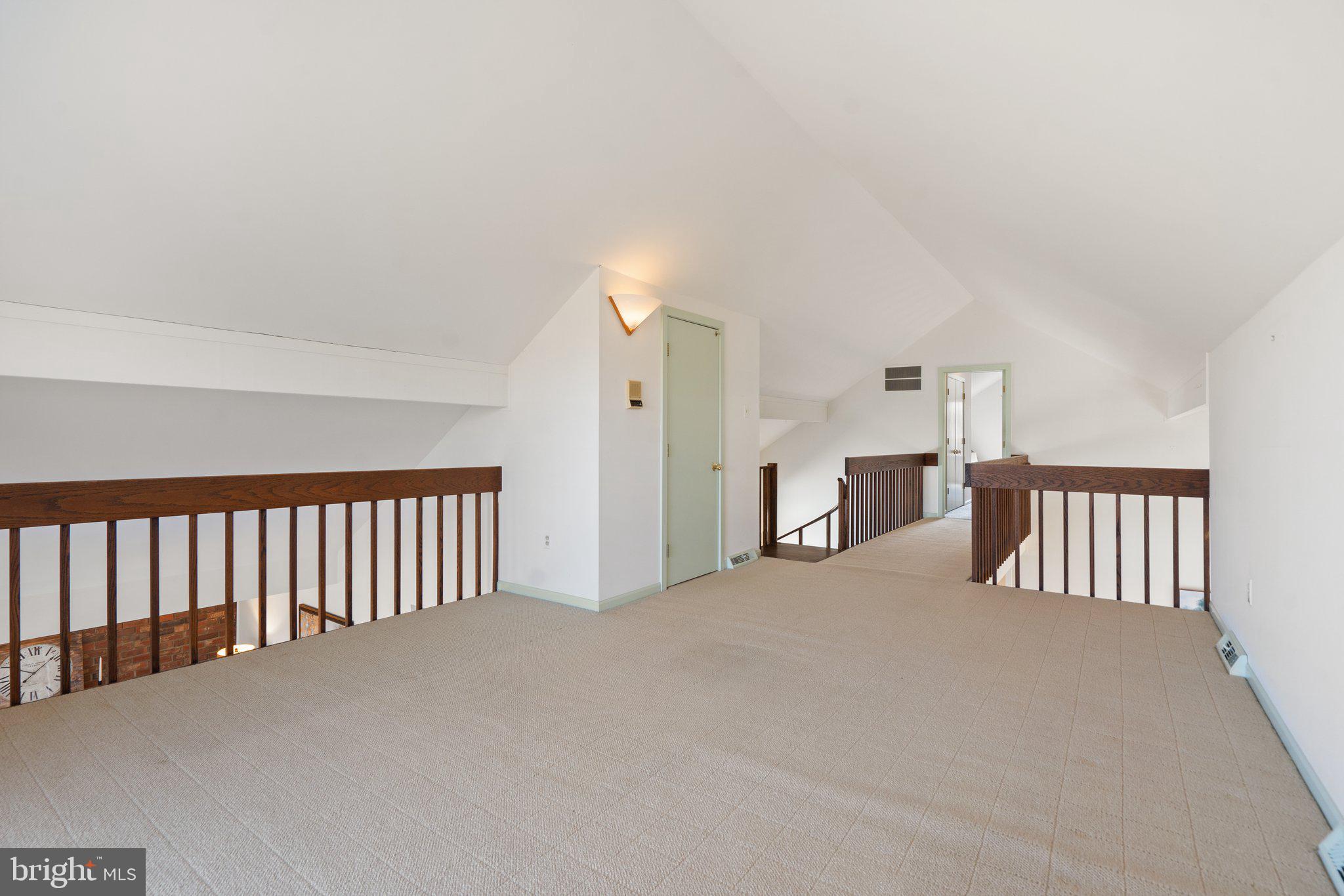 7507 LEIGH ROAD