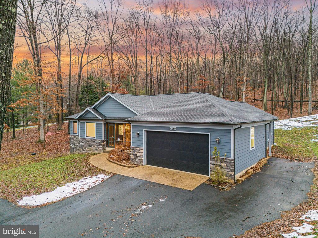 6589 GRAYS MILL ROAD