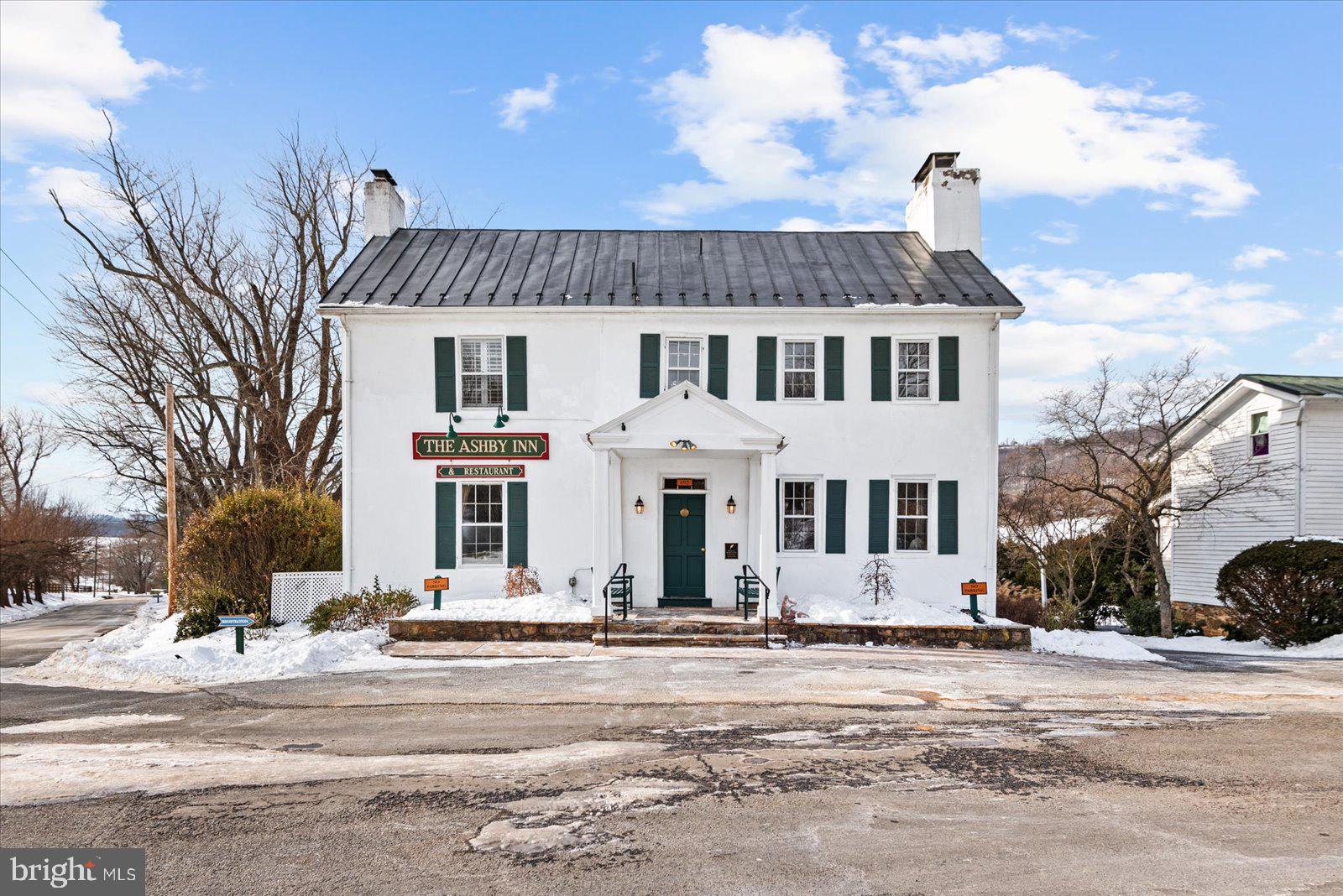 697 Federal St