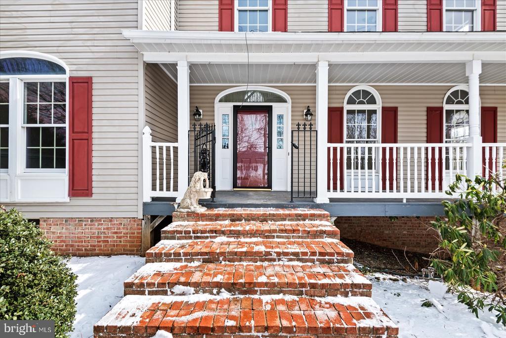 697 Federal St