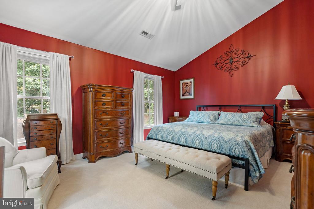 162 MOSBY CIRCLE