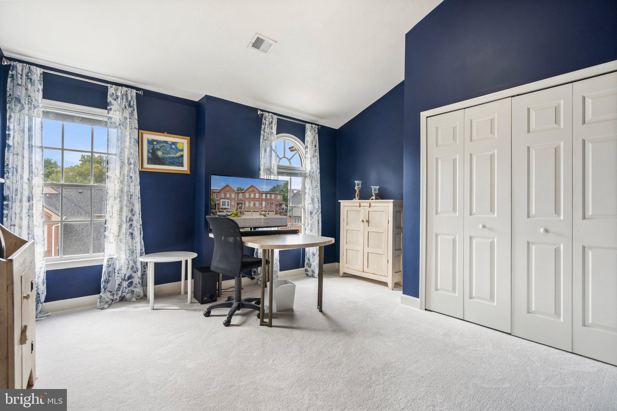 162 MOSBY CIRCLE