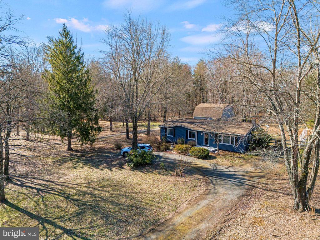 9576 MEETZE ROAD