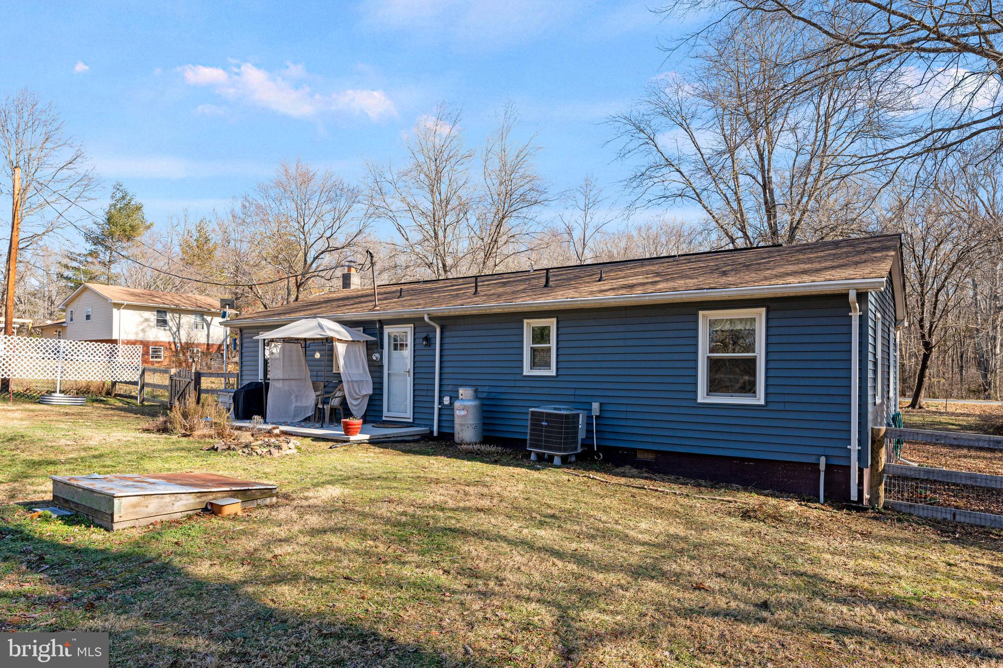 9576 MEETZE ROAD