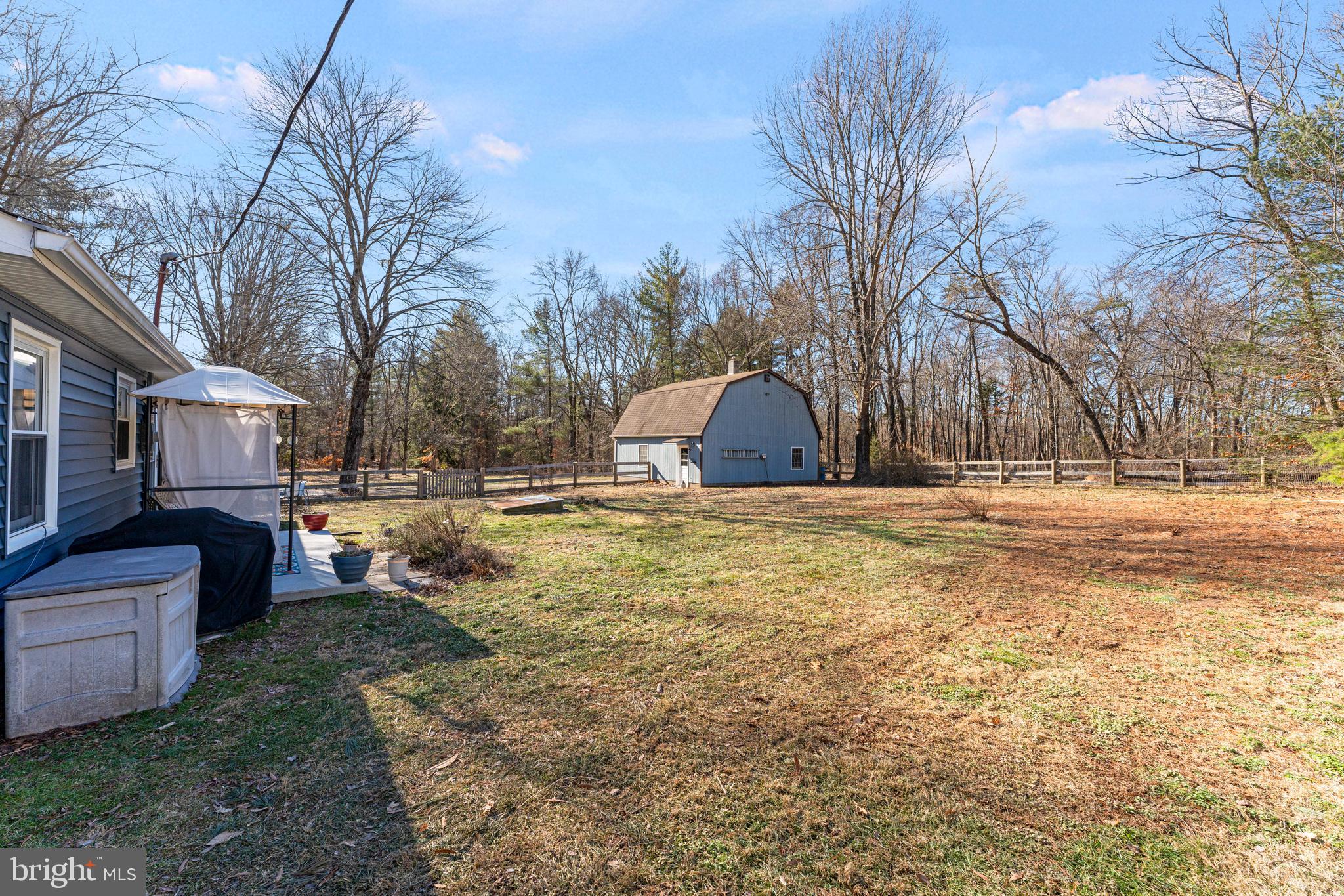 9576 MEETZE ROAD