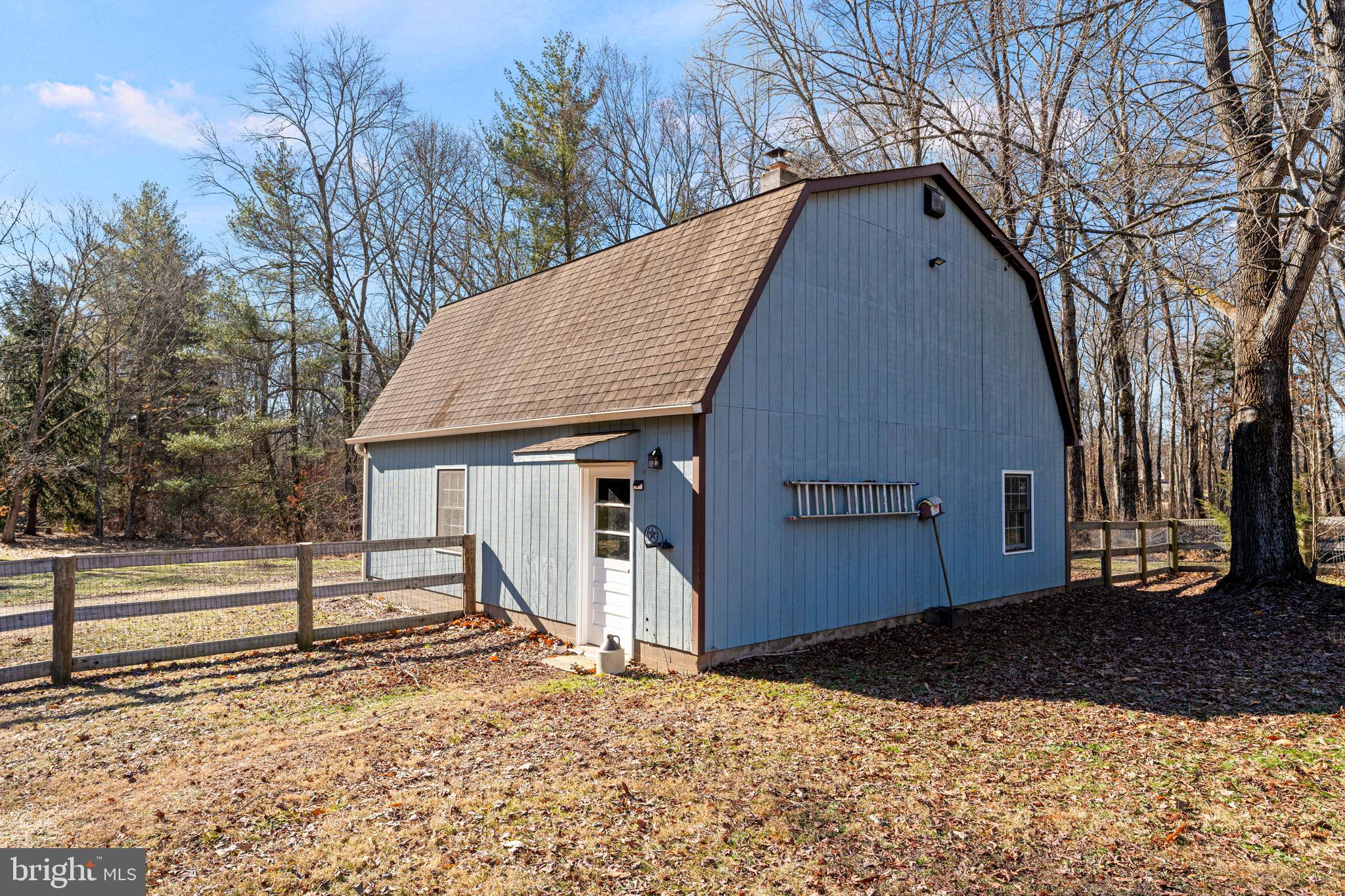 9576 MEETZE ROAD