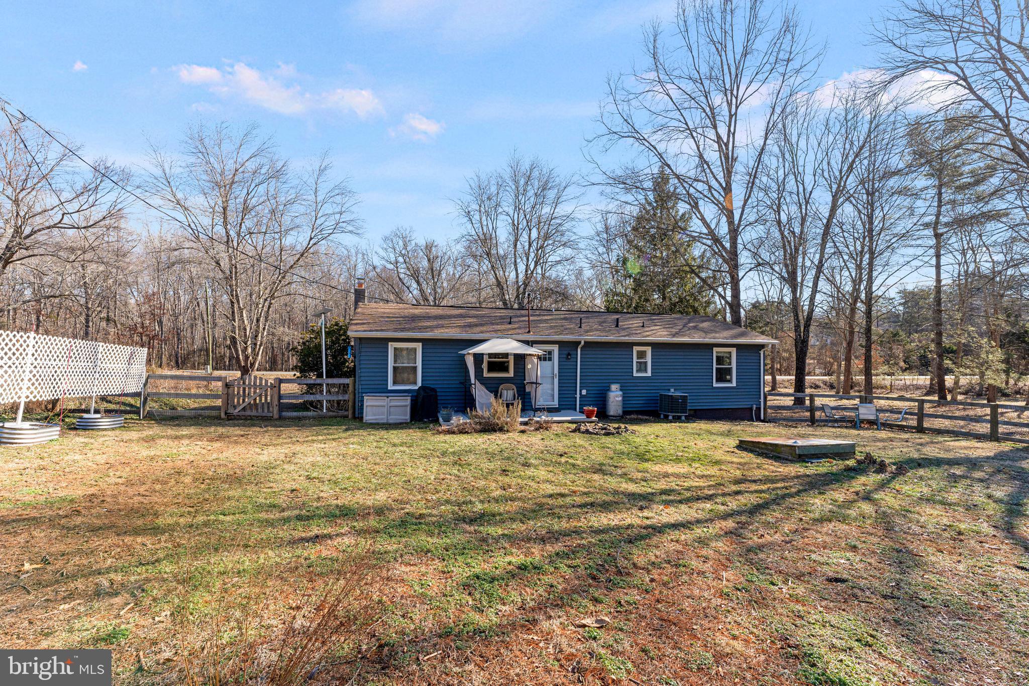 9576 MEETZE ROAD