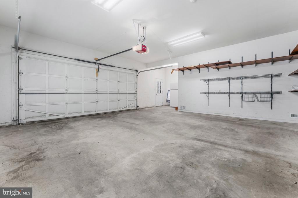 6586 CHESAPEAKE PLACE