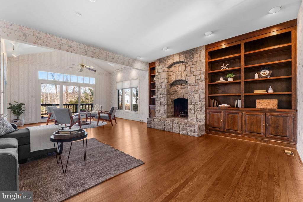 6586 CHESAPEAKE PLACE