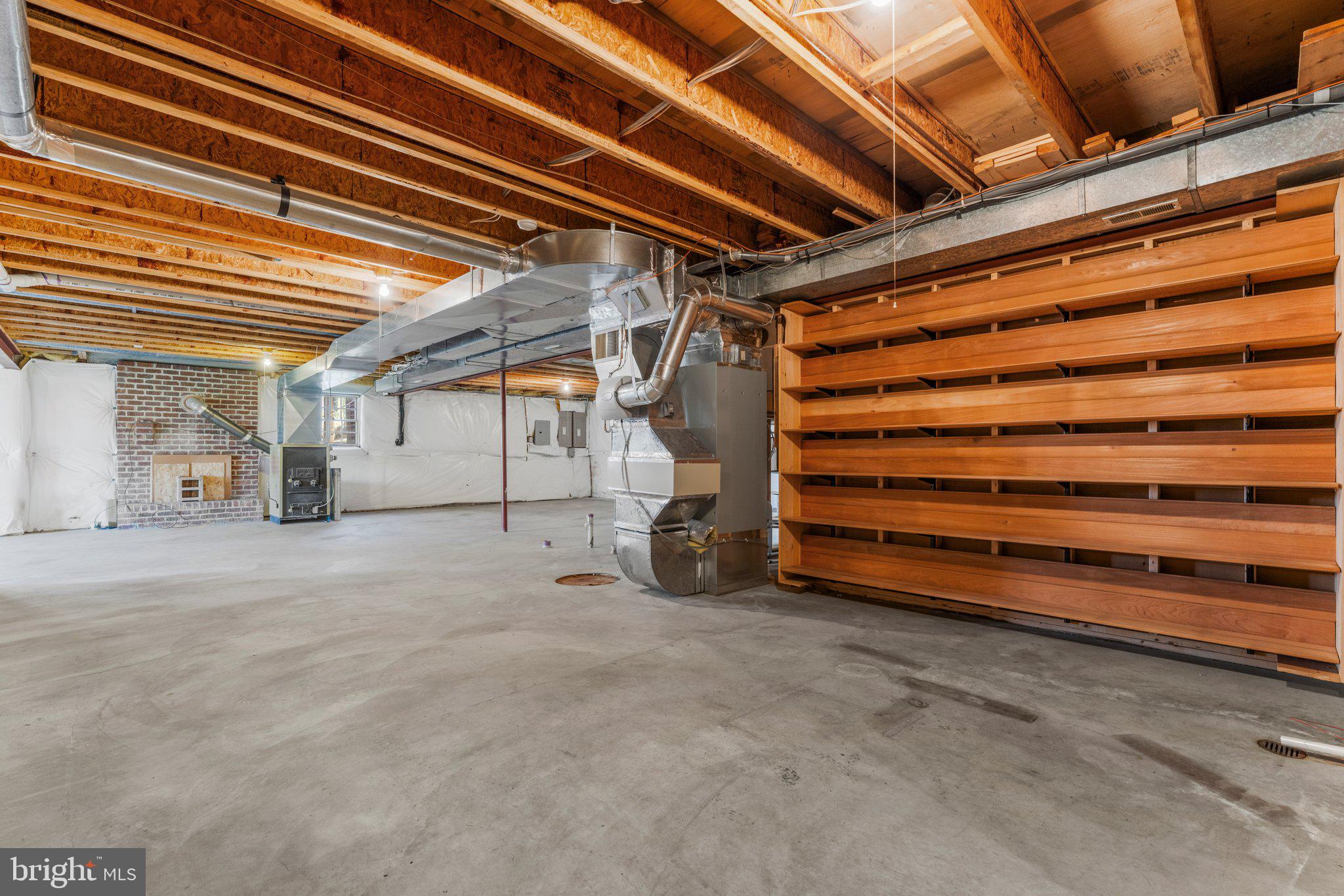 6586 CHESAPEAKE PLACE