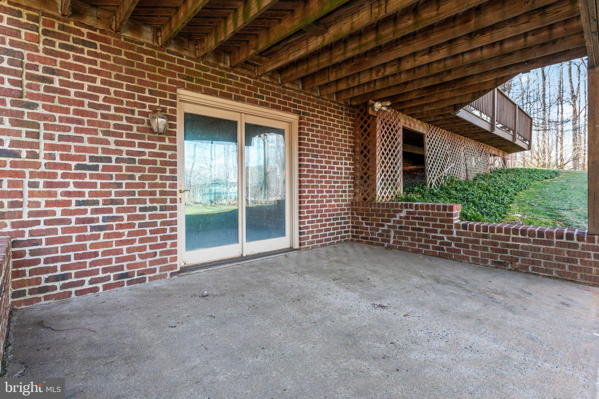 6586 CHESAPEAKE PLACE