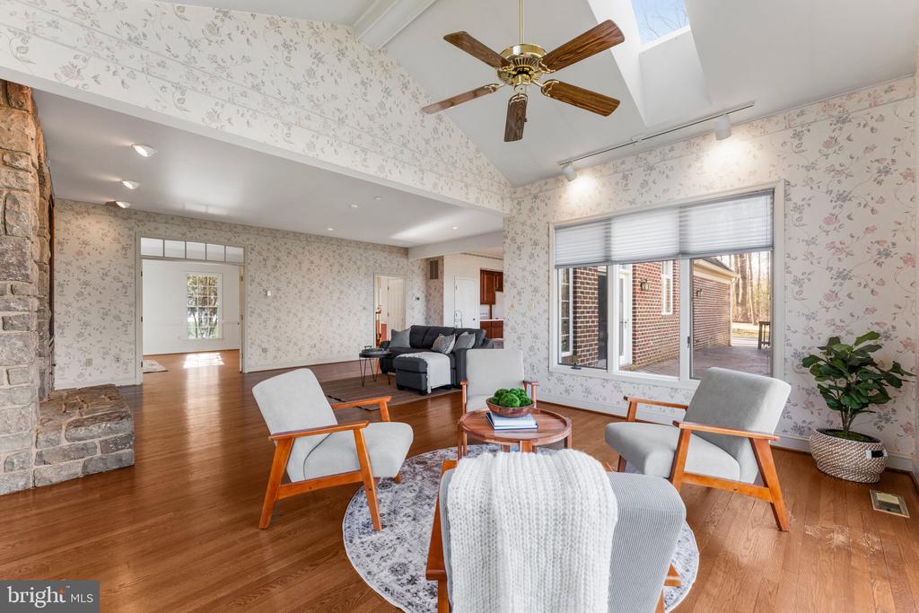 6586 CHESAPEAKE PLACE