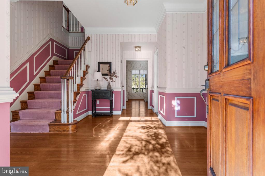 6586 CHESAPEAKE PLACE