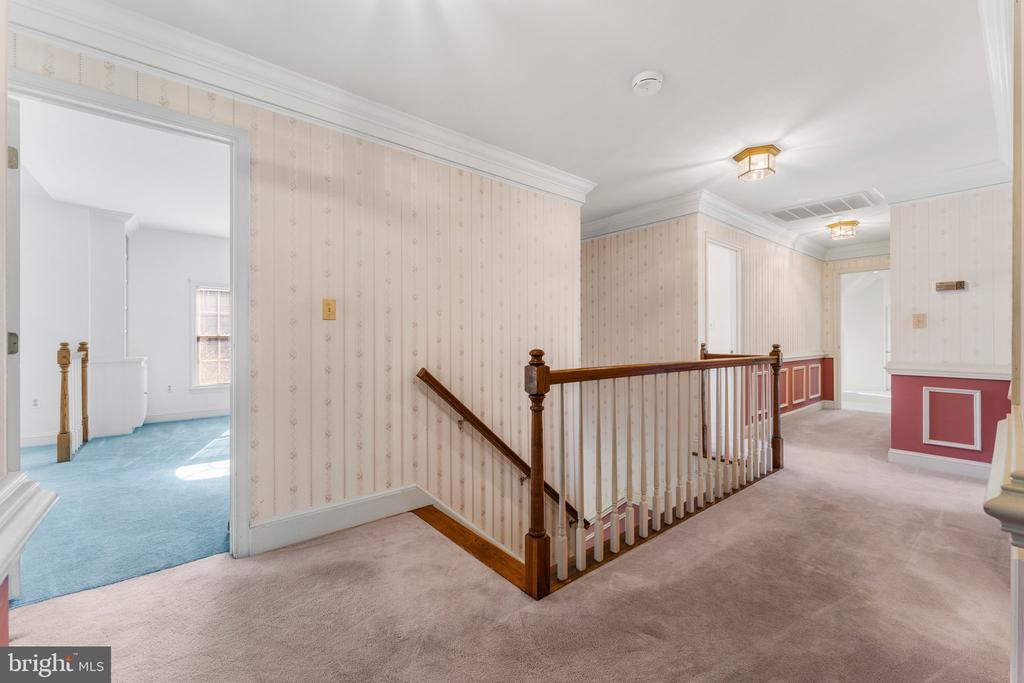 6586 CHESAPEAKE PLACE