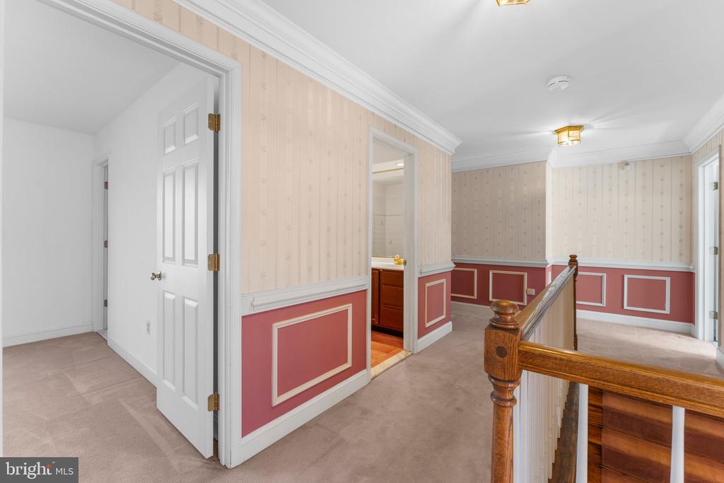 6586 CHESAPEAKE PLACE