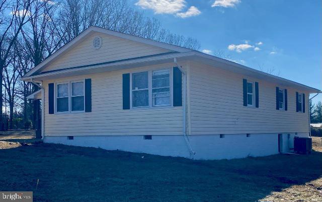 9718 Meetze Rd