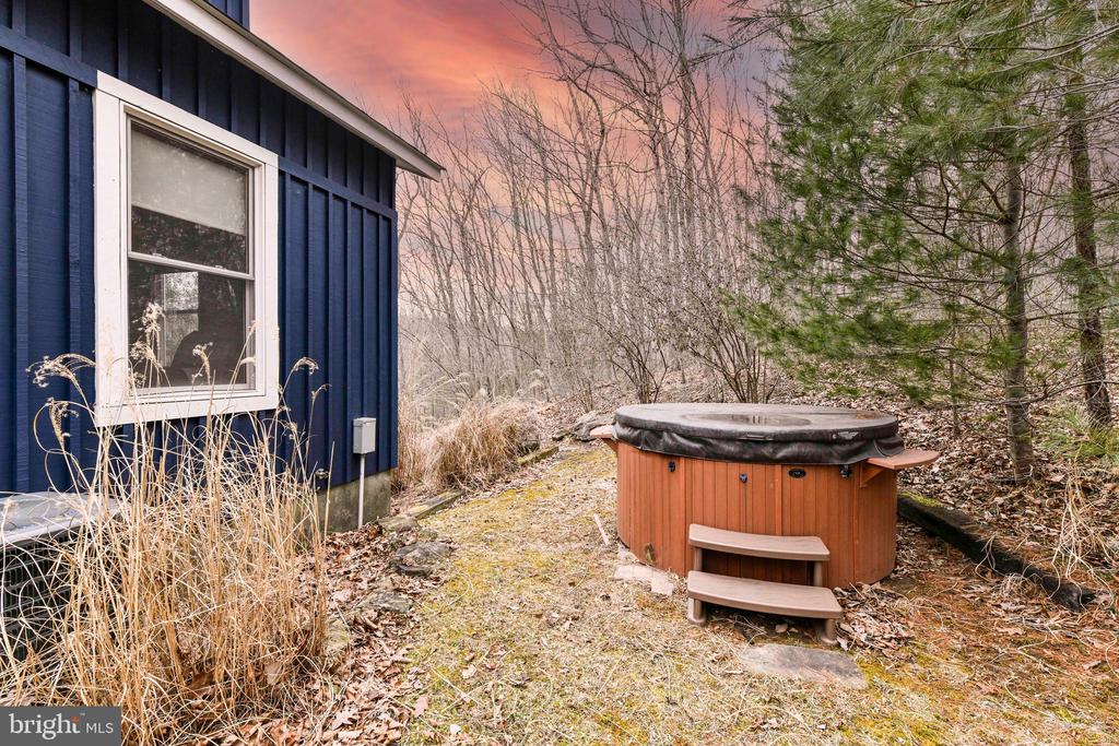 6069 FREE STATE ROAD
