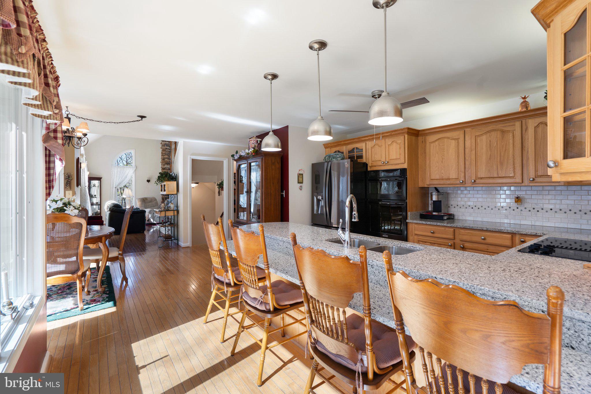 3631 N RED OAK LANE