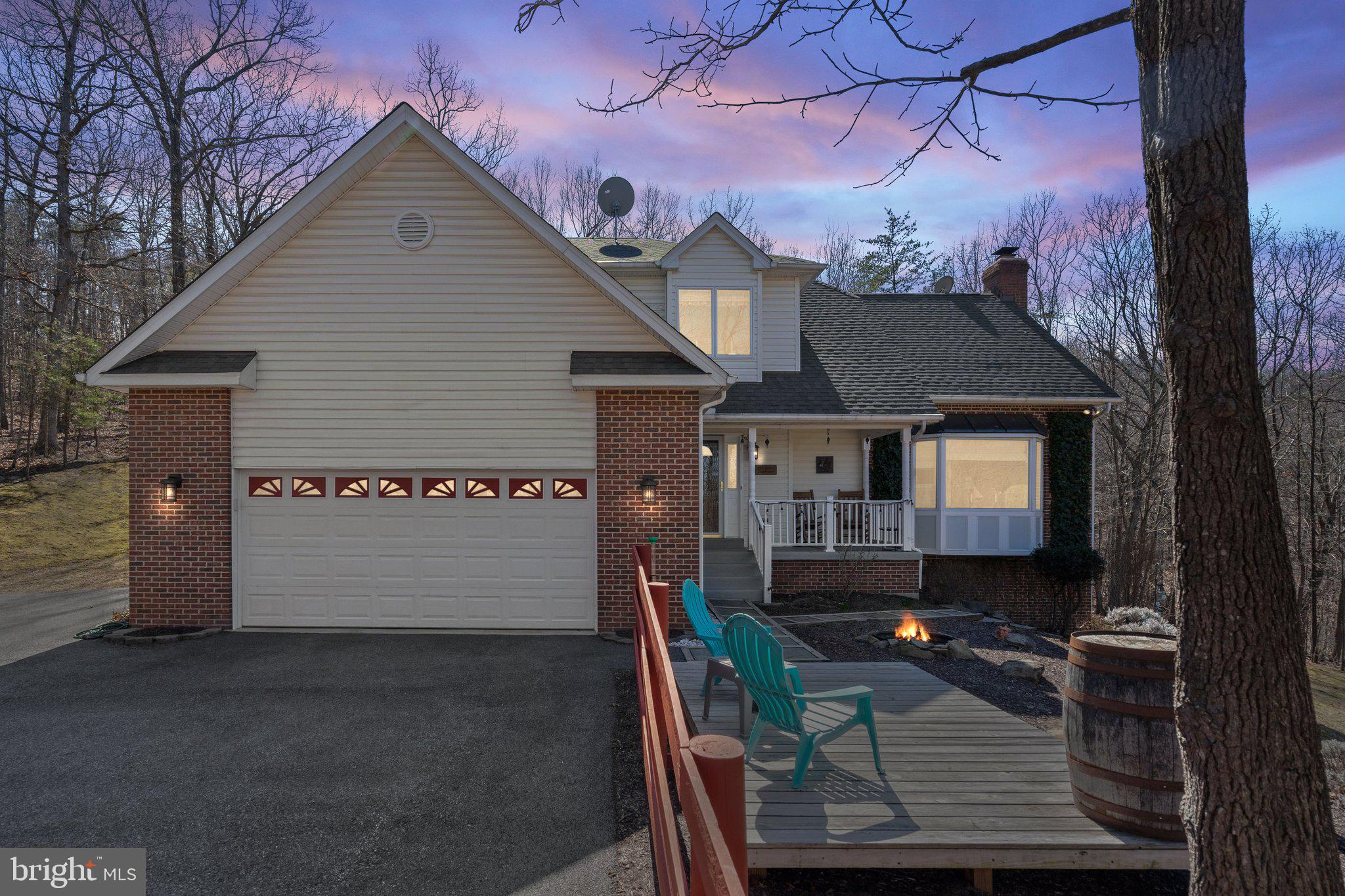 3631 N RED OAK LANE