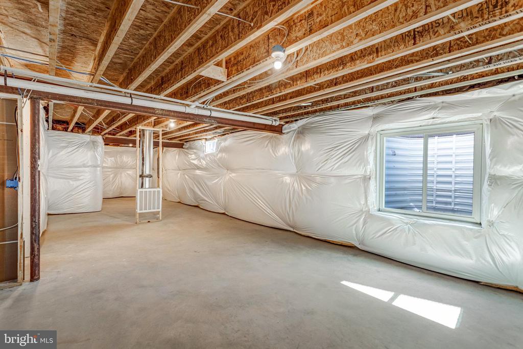4153 FOXHAVEN DRIVE