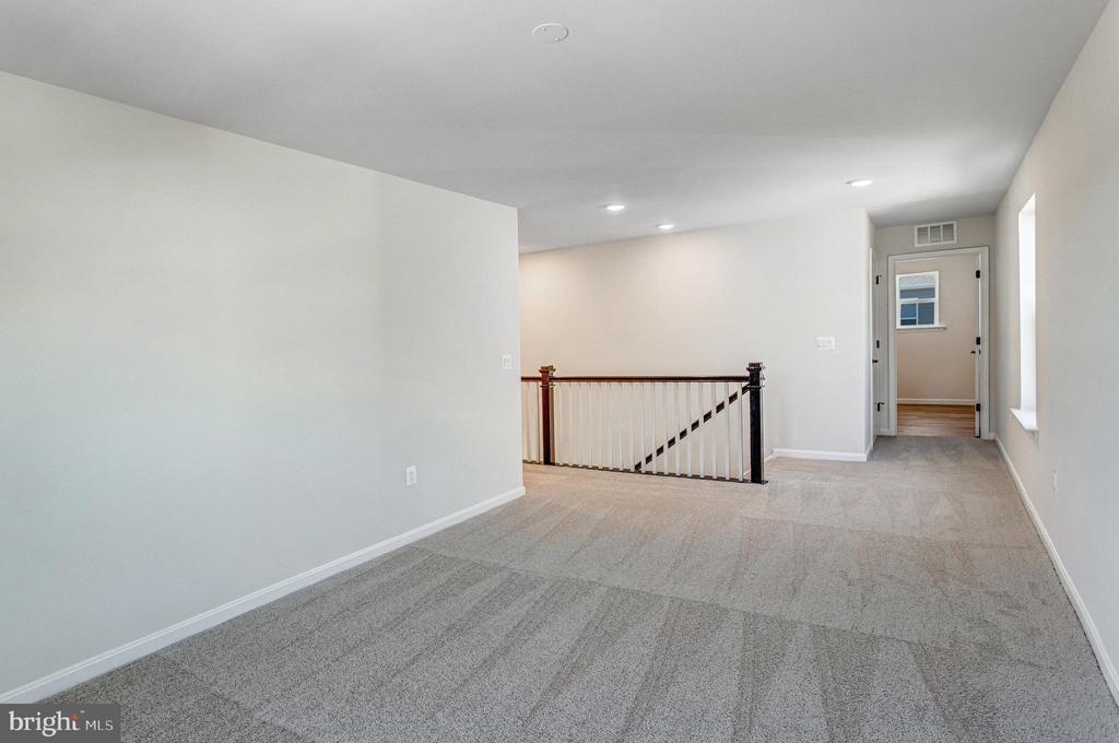 4153 FOXHAVEN DRIVE
