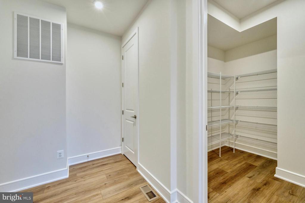 5095 Carter's Crossing