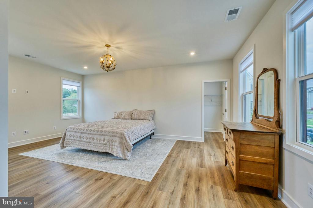 5095 Carter's Crossing