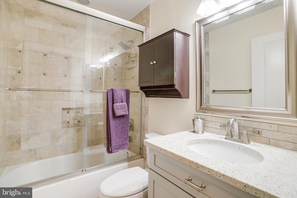 6735 ECKERT COURT