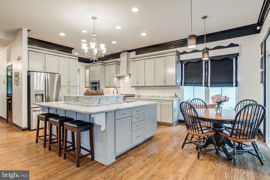 6735 ECKERT COURT