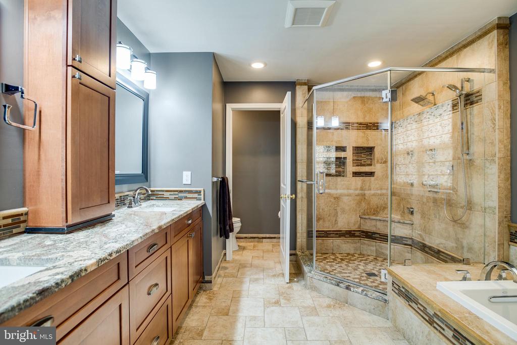 6735 ECKERT COURT