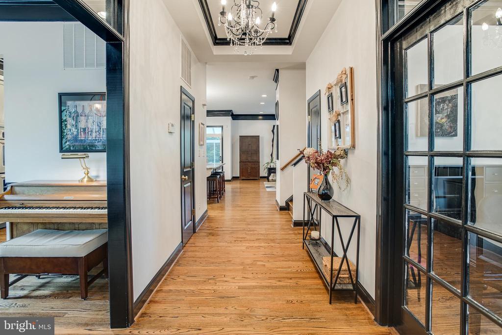 6735 ECKERT COURT