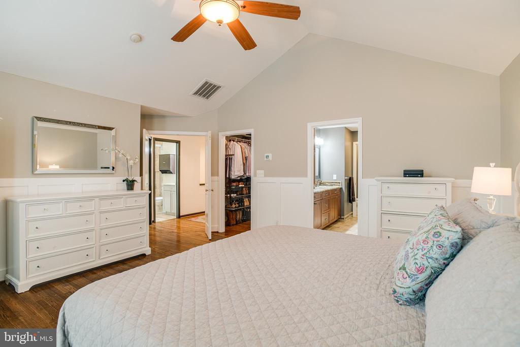 6735 ECKERT COURT