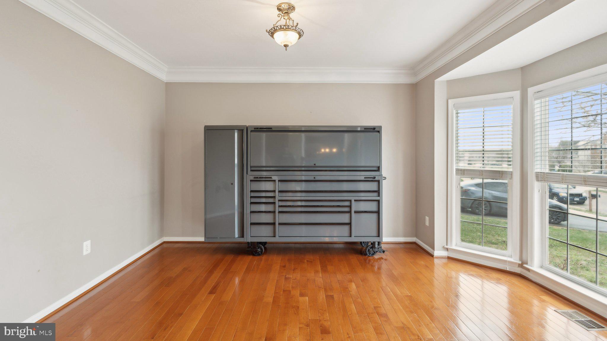 10775 REYNARD FOX LANE