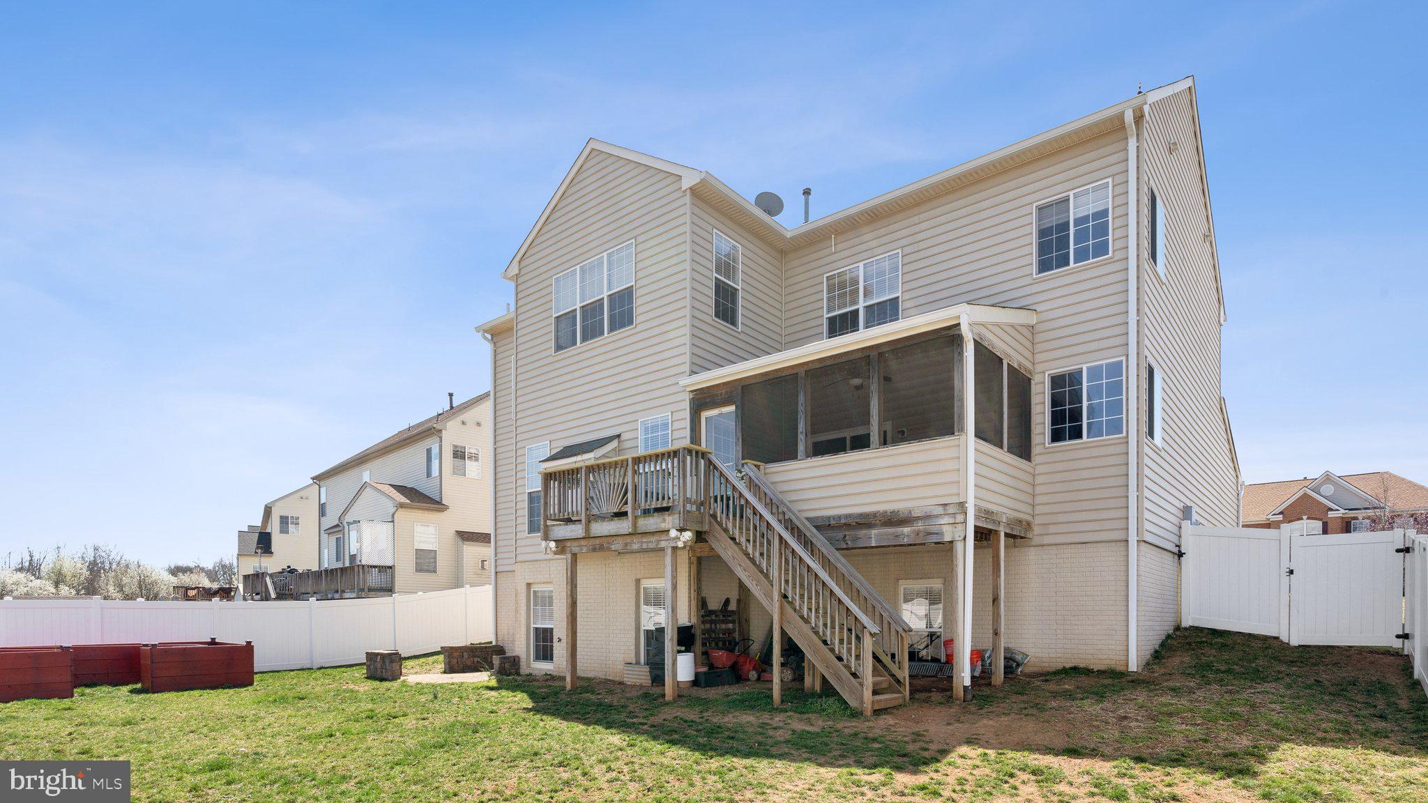 10775 REYNARD FOX LANE